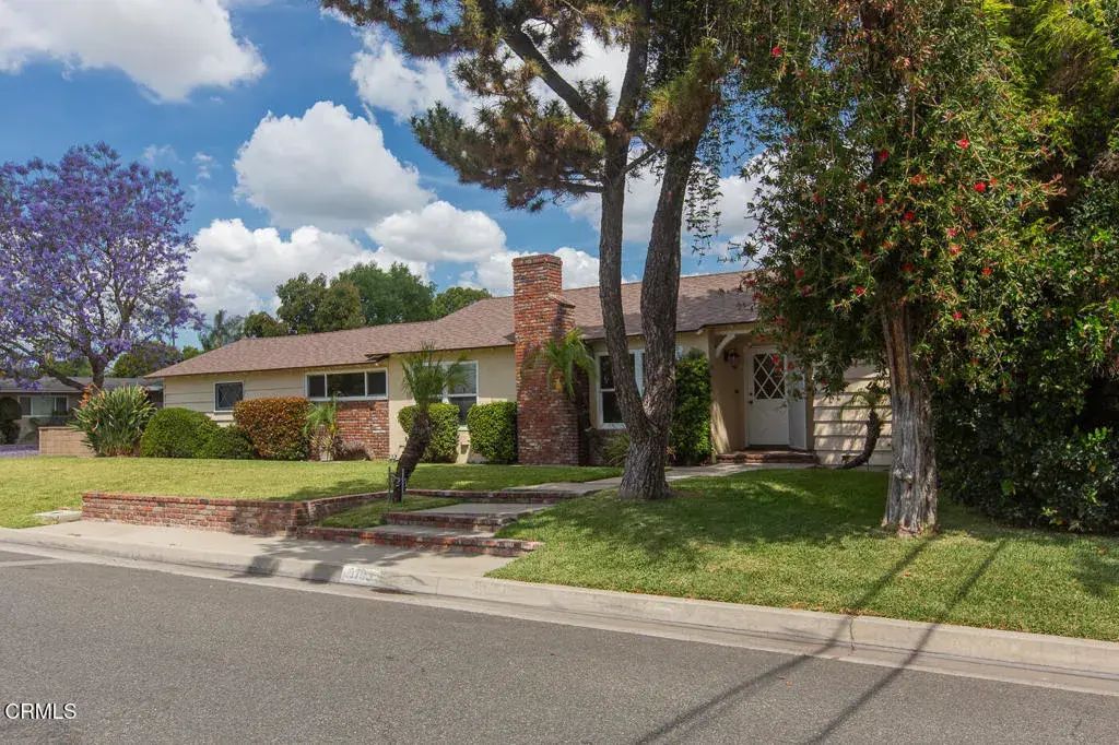 9735 Broadway, Temple City
