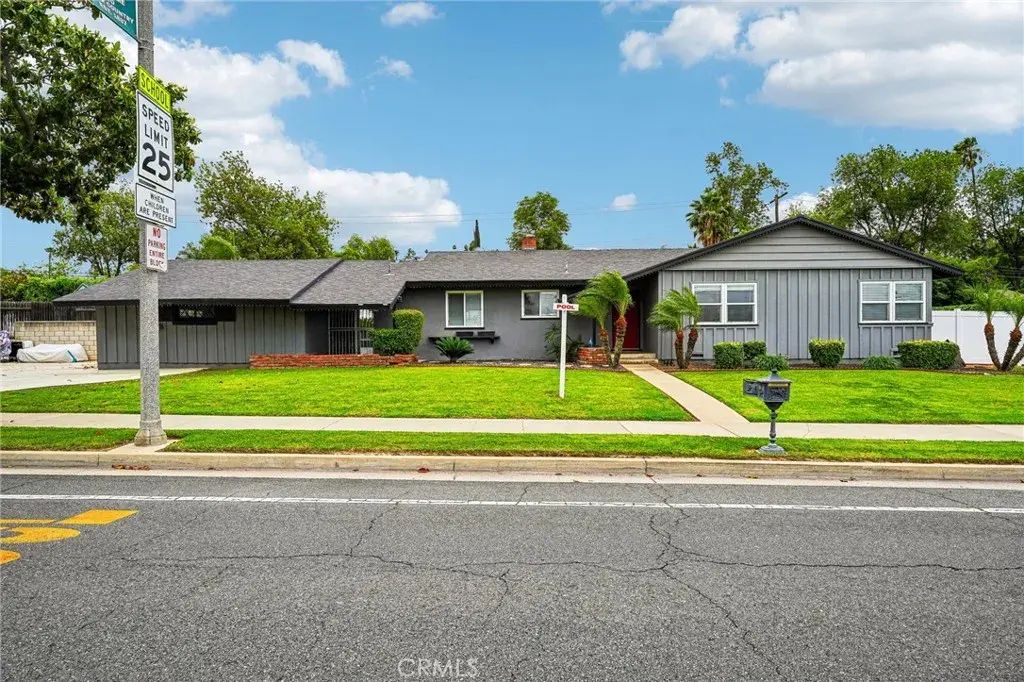 2424 Central, Riverside
