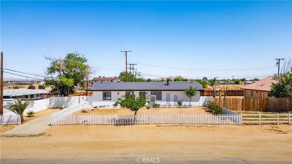8603 S Loop Boulevard, California City