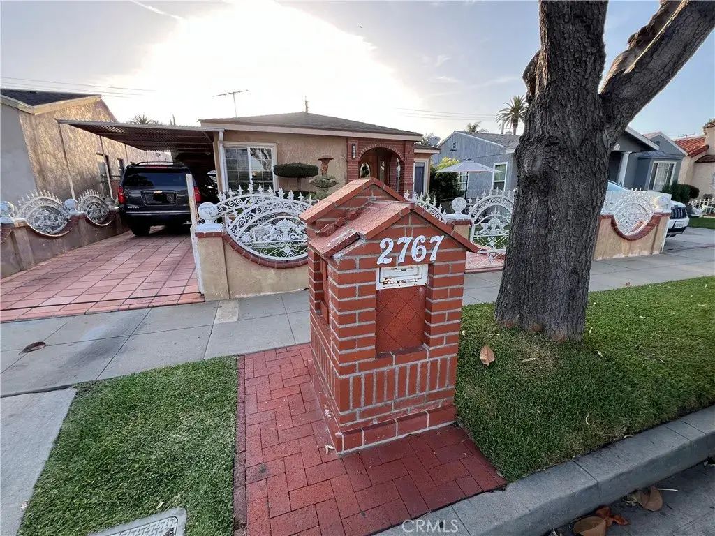 2767 Gale, Long Beach