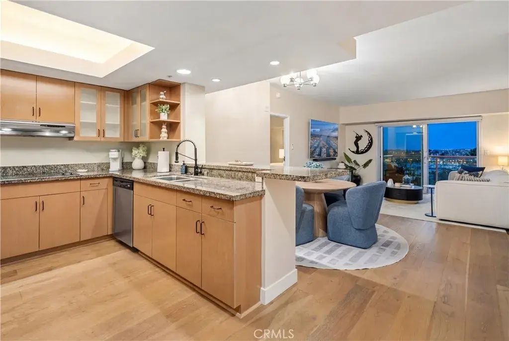 13700 Marina Pointe Drive 816, Marina Del Rey