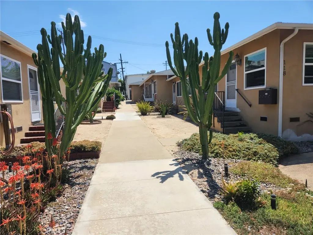 118 Whiting Street 3, El Segundo