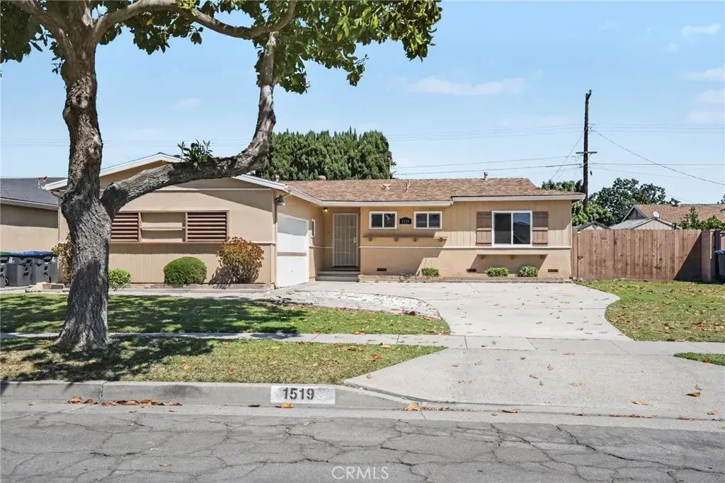 1519 W Maxzim Avenue, Fullerton