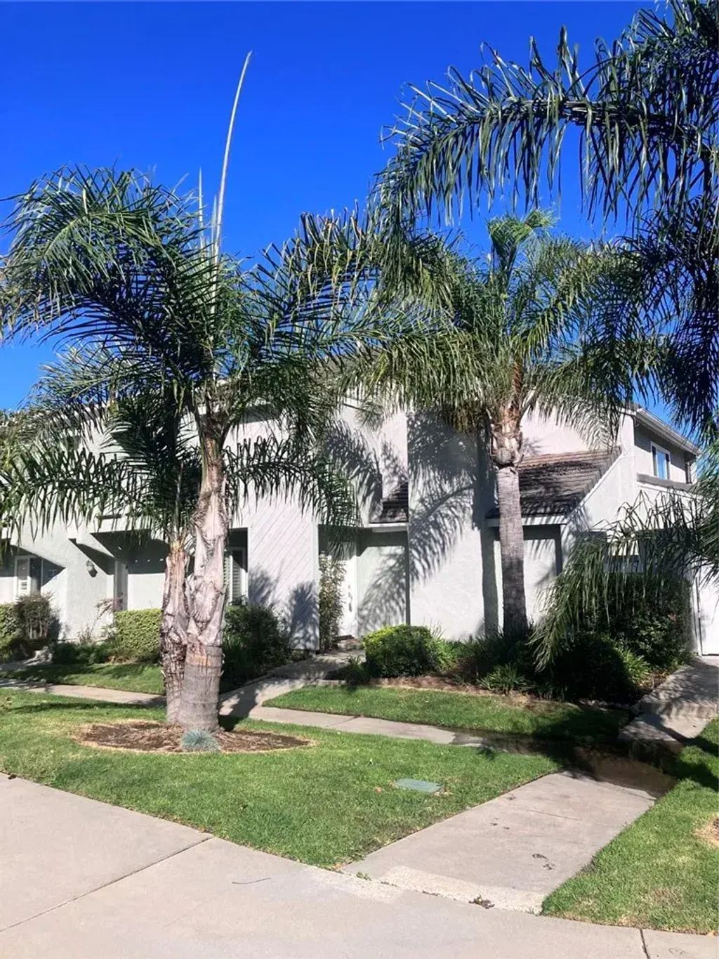 18849 Lister Lane, Huntington Beach