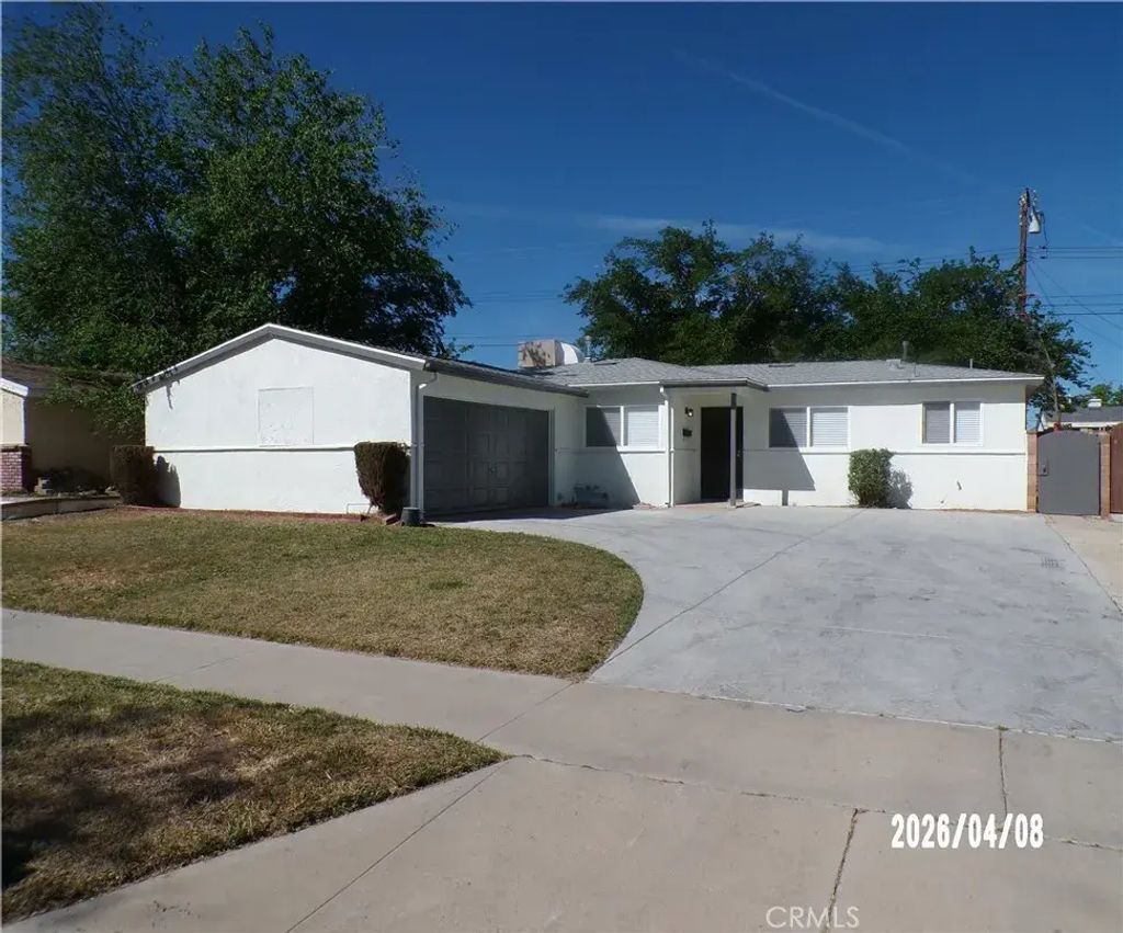 44651 Rodin Avenue, Lancaster