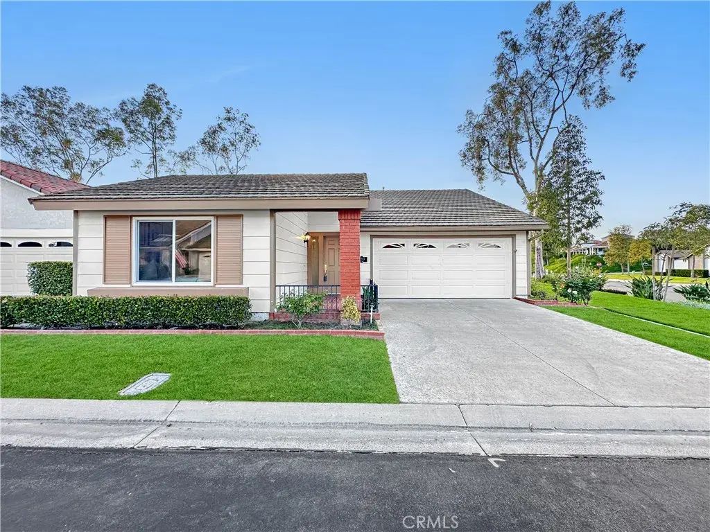 28402 Pacheco, Mission Viejo
