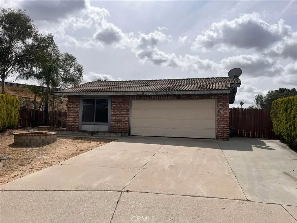 24709 Sunnyridge, Moreno Valley