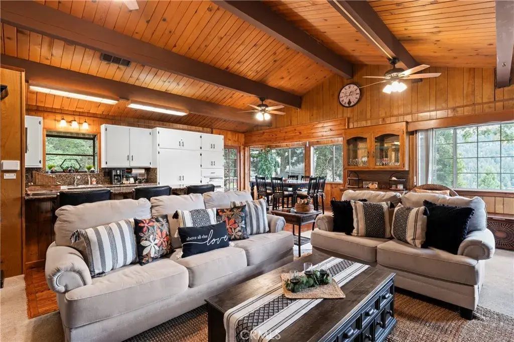 633 Arth Drive, Crestline