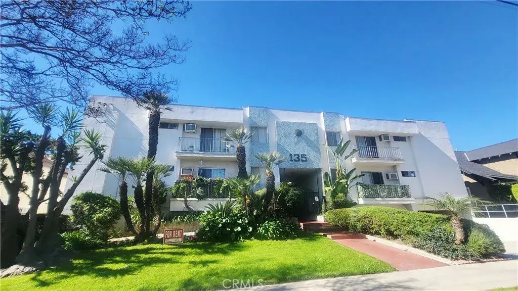 135 N 5th Street, Alhambra