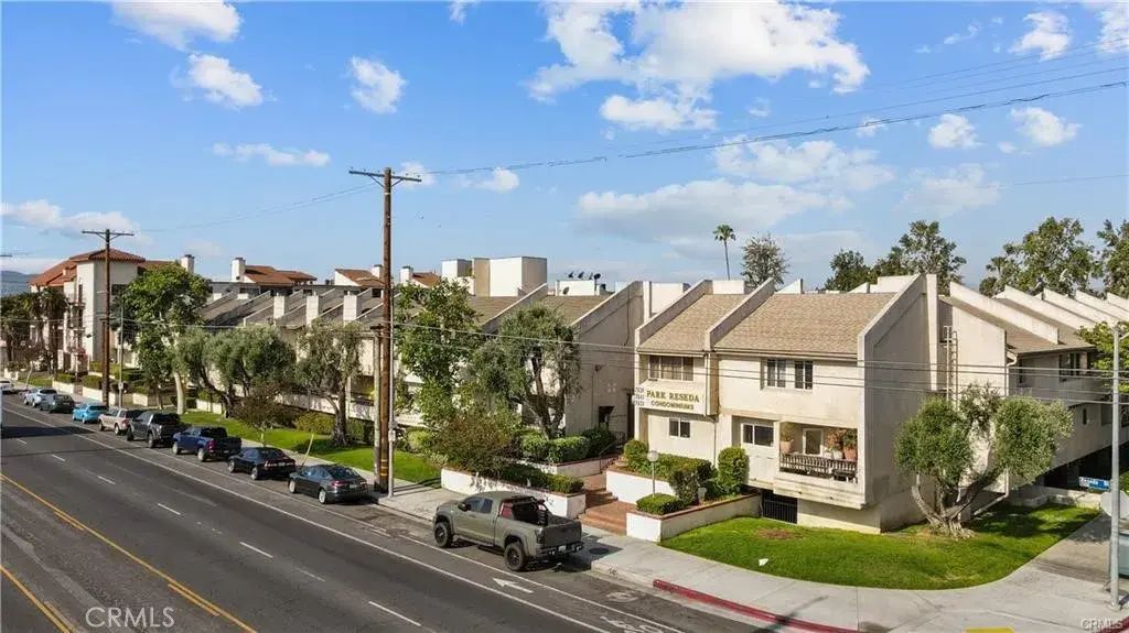 7641 Reseda Boulevard 87, Reseda