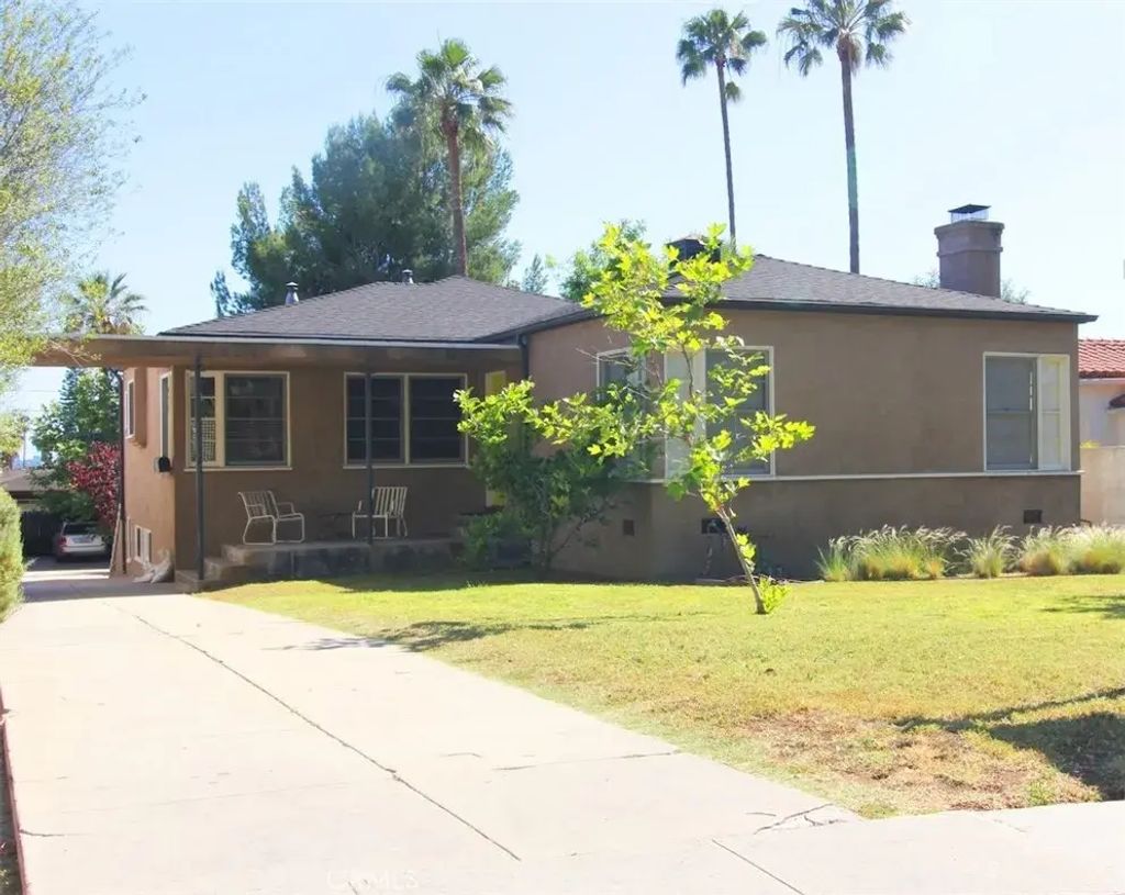 244 Spencer St, Glendale
