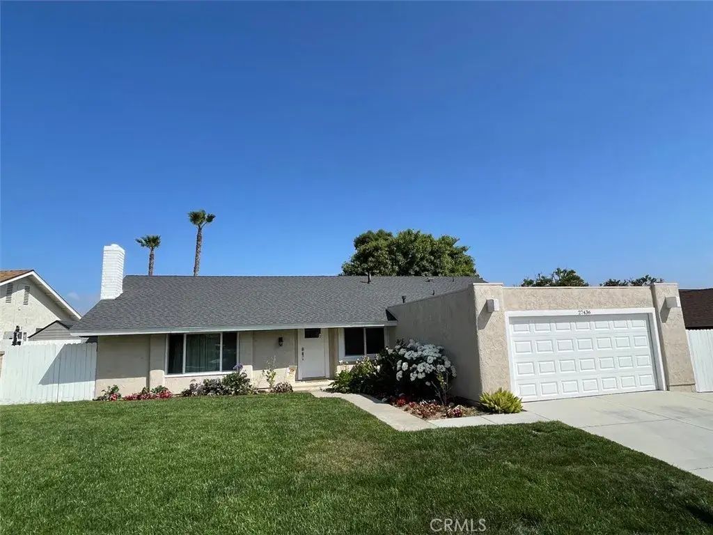 27436 Garza Drive, Saugus
