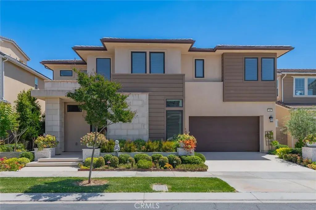 60 Ray, Irvine