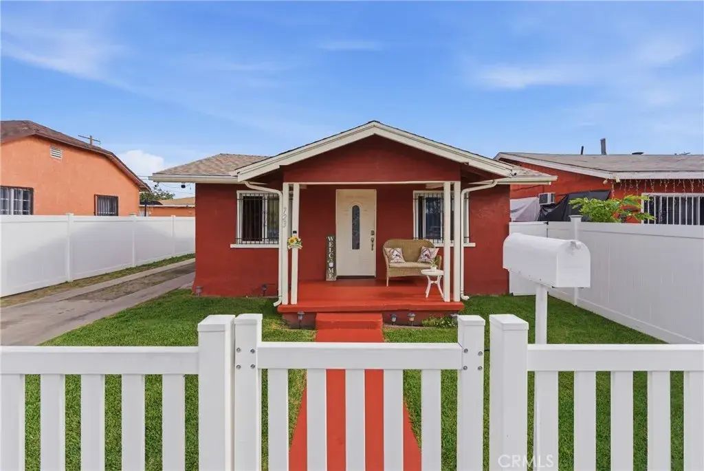 723 E 110th, Los Angeles