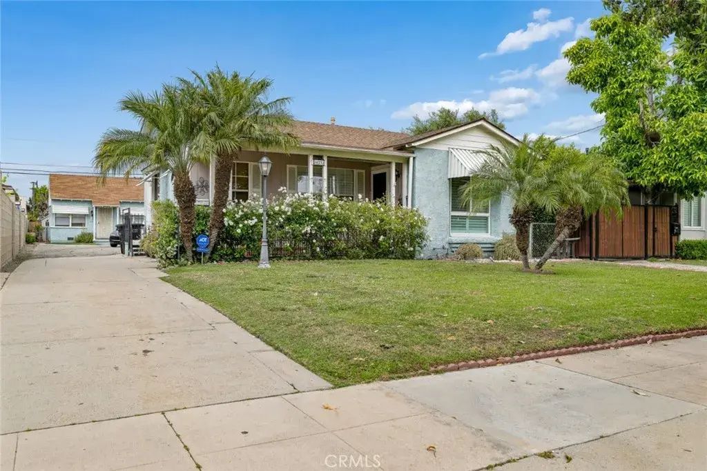 423 Raymond Avenue, Glendale