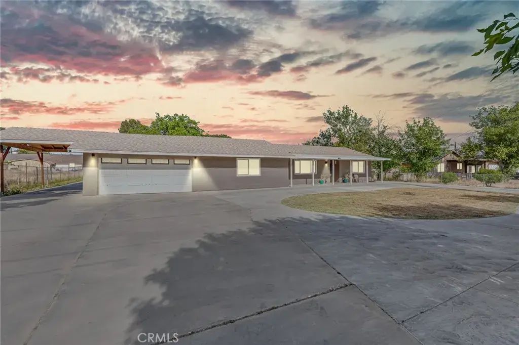 7982 Cottonwood, Hesperia