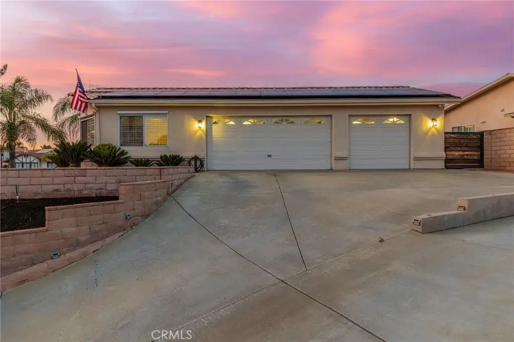 22560 Blue Teal Drive, Canyon Lake