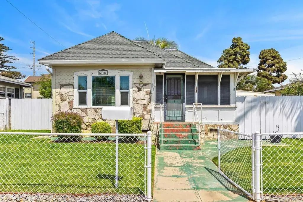 714 N Ditmar Street North, Oceanside