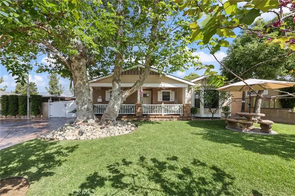665 Lochleven Street, Glendora