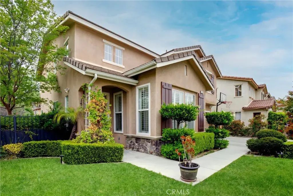 24345 Caladium Place, Valencia