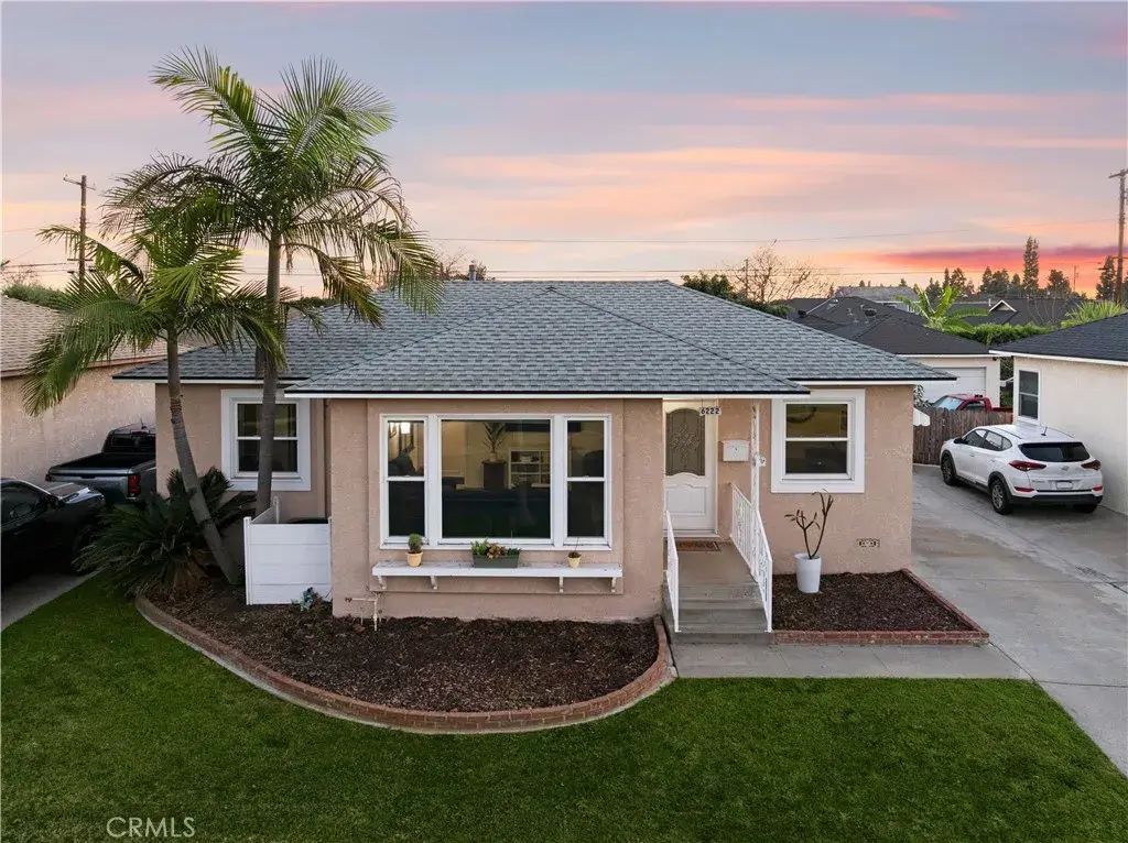 6222 Arbor Road, Lakewood