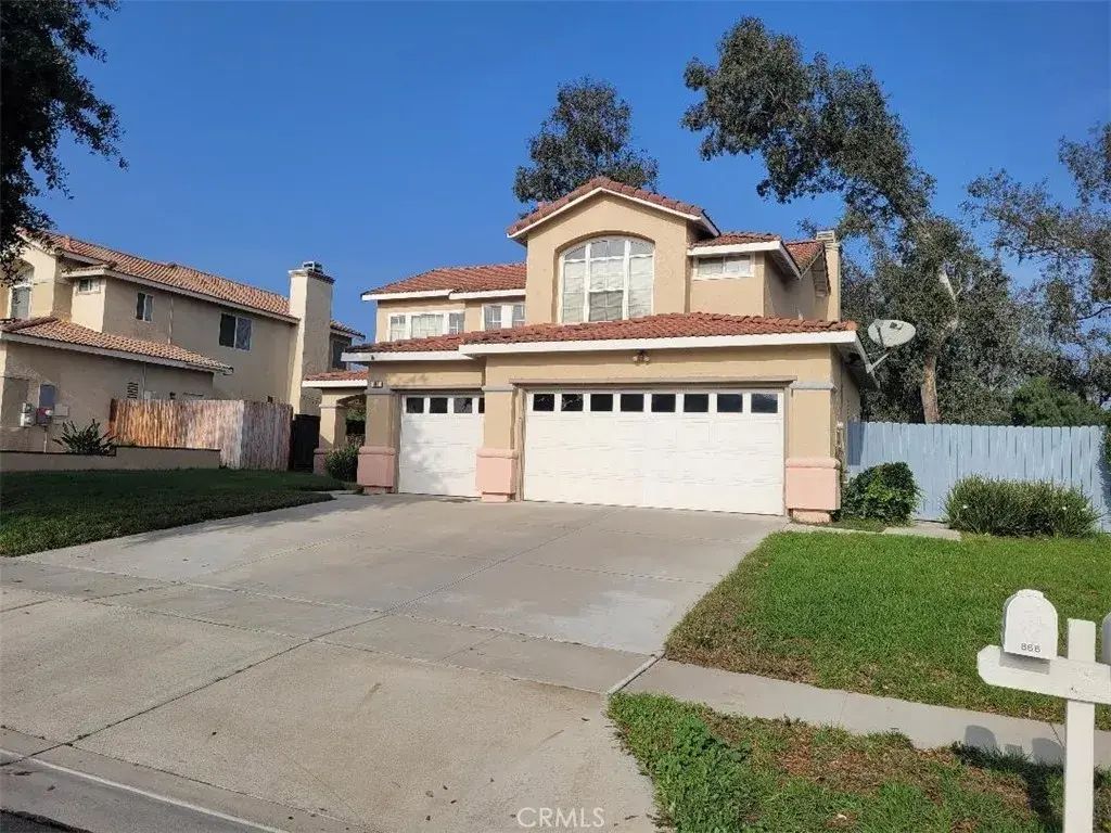 866 Homestead, Corona