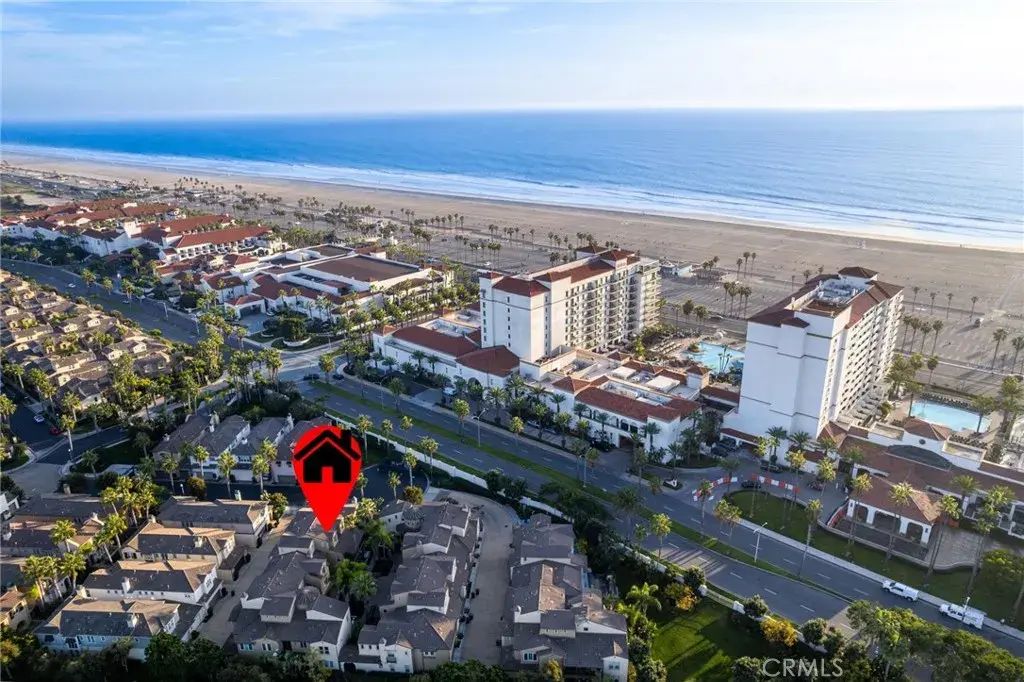 21261 Baeza, Huntington Beach