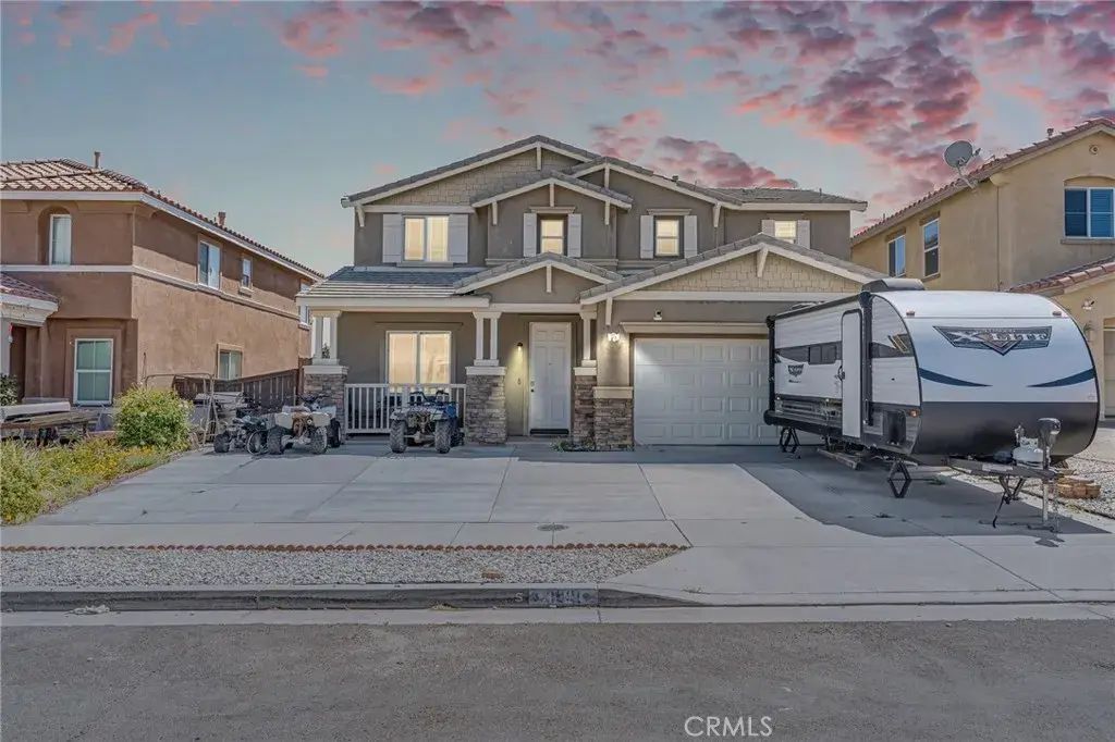 8991 Guadalupe, Oak Hills
