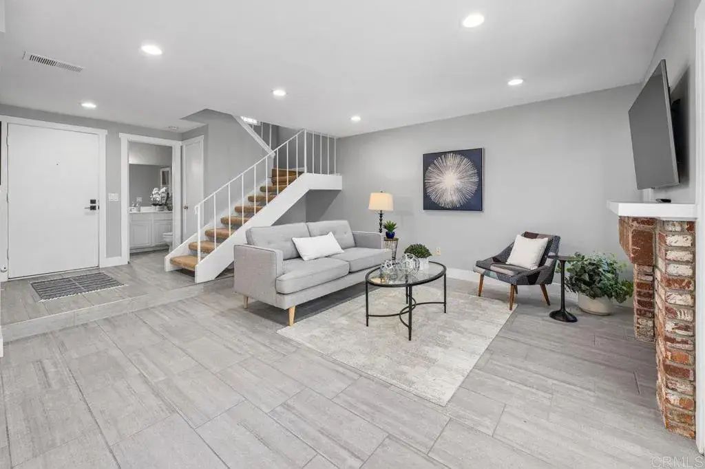 1774 Edgefield Lane, Encinitas