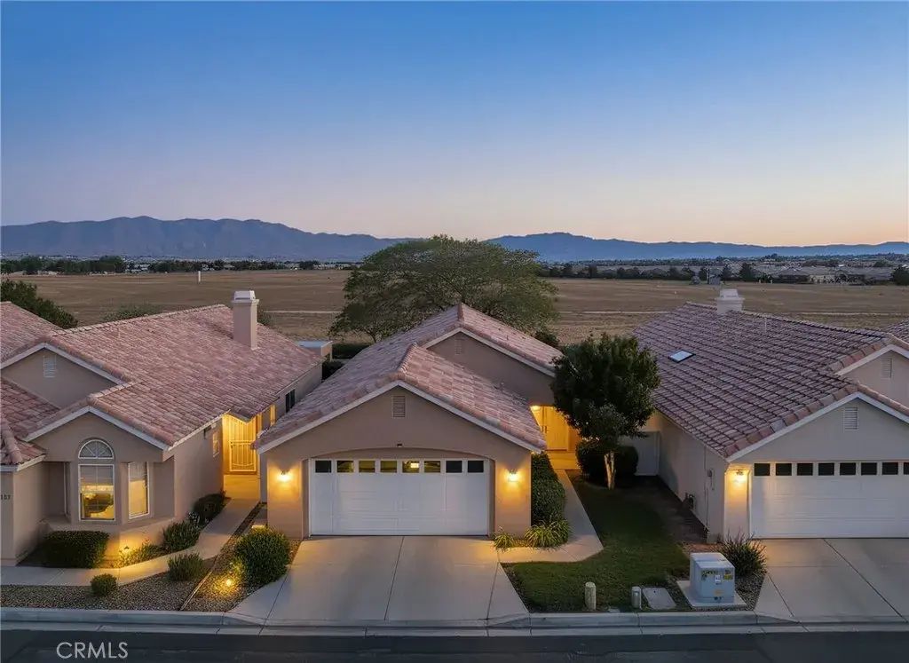19145 Oak Street, Apple Valley