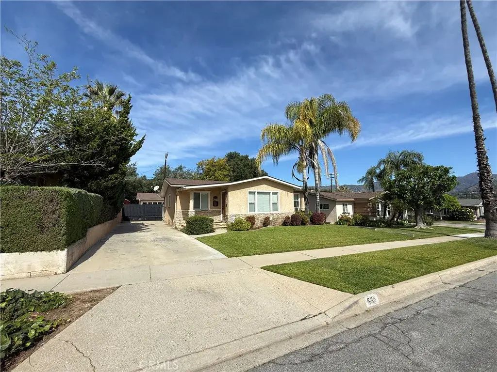635 Remuda, Glendora