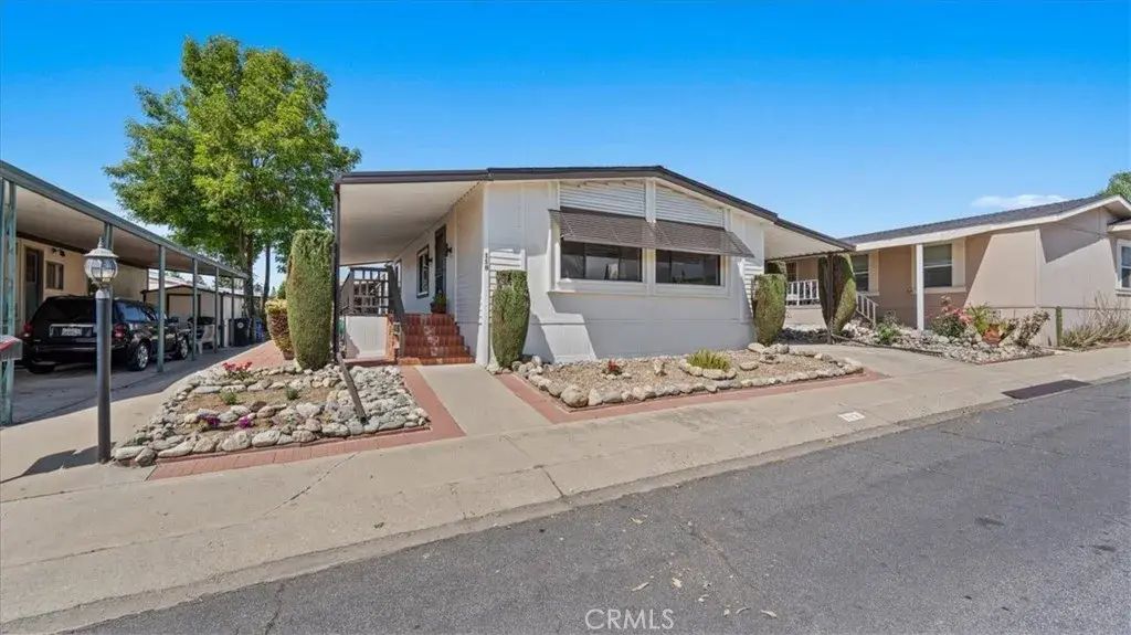 929 E Foothill Blvd 118, Upland