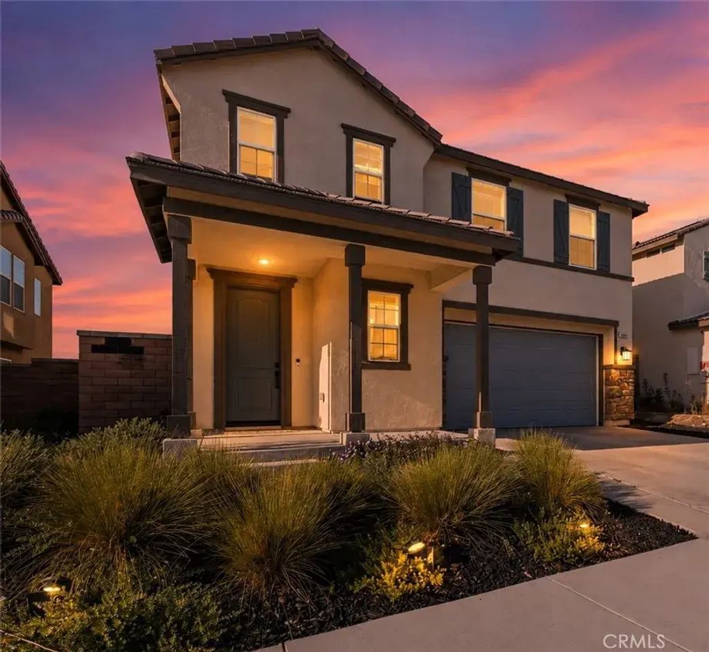 30348 Cedar Creek Way, Homeland