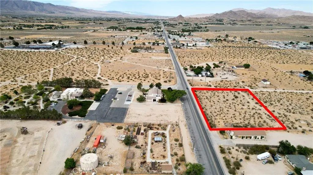 88 Hwy 247, Lucerne Valley