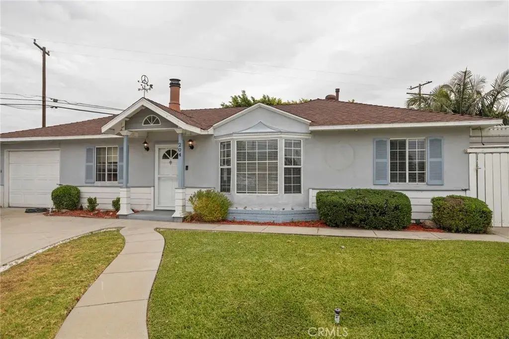 204 W Linfield, Glendora