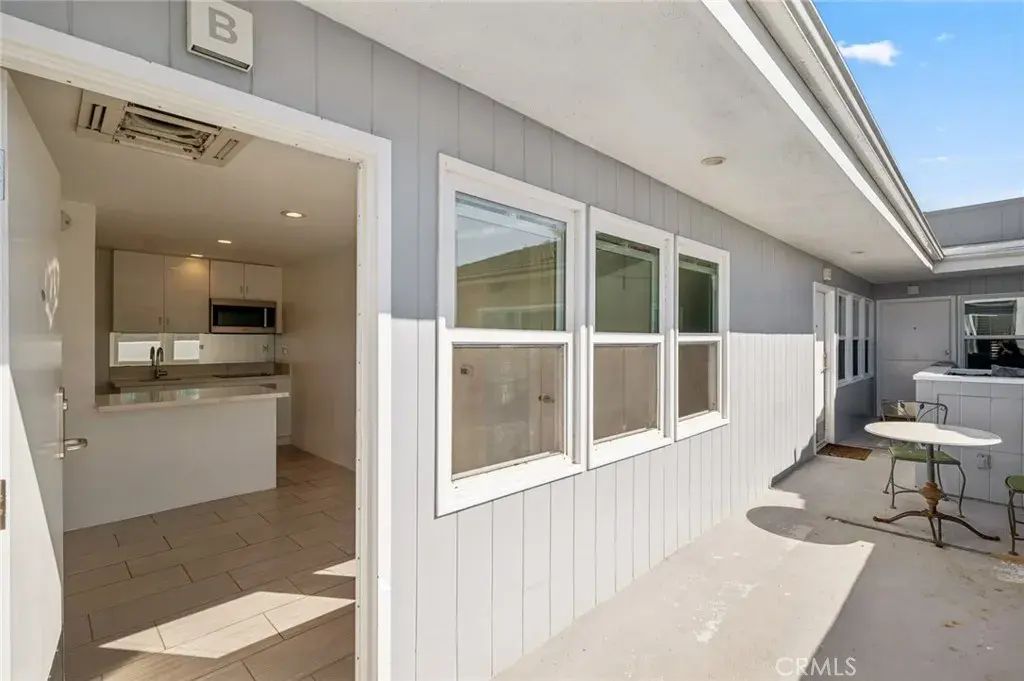 705 E Balboa B, Newport Beach
