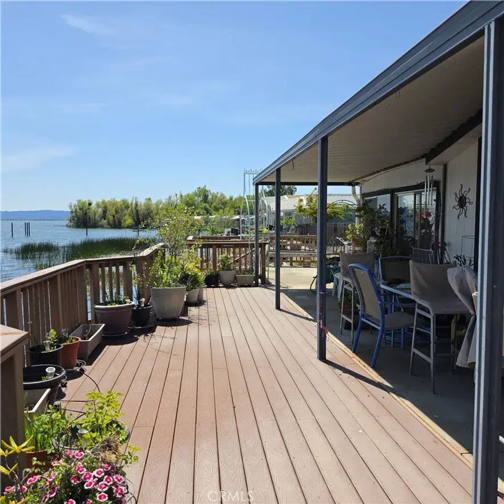 5830 Robin Hill 4, Lakeport