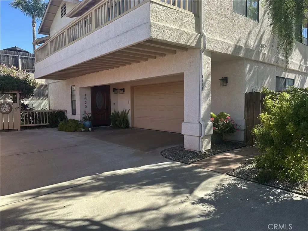 1525 Ramona Avenue, Grover Beach