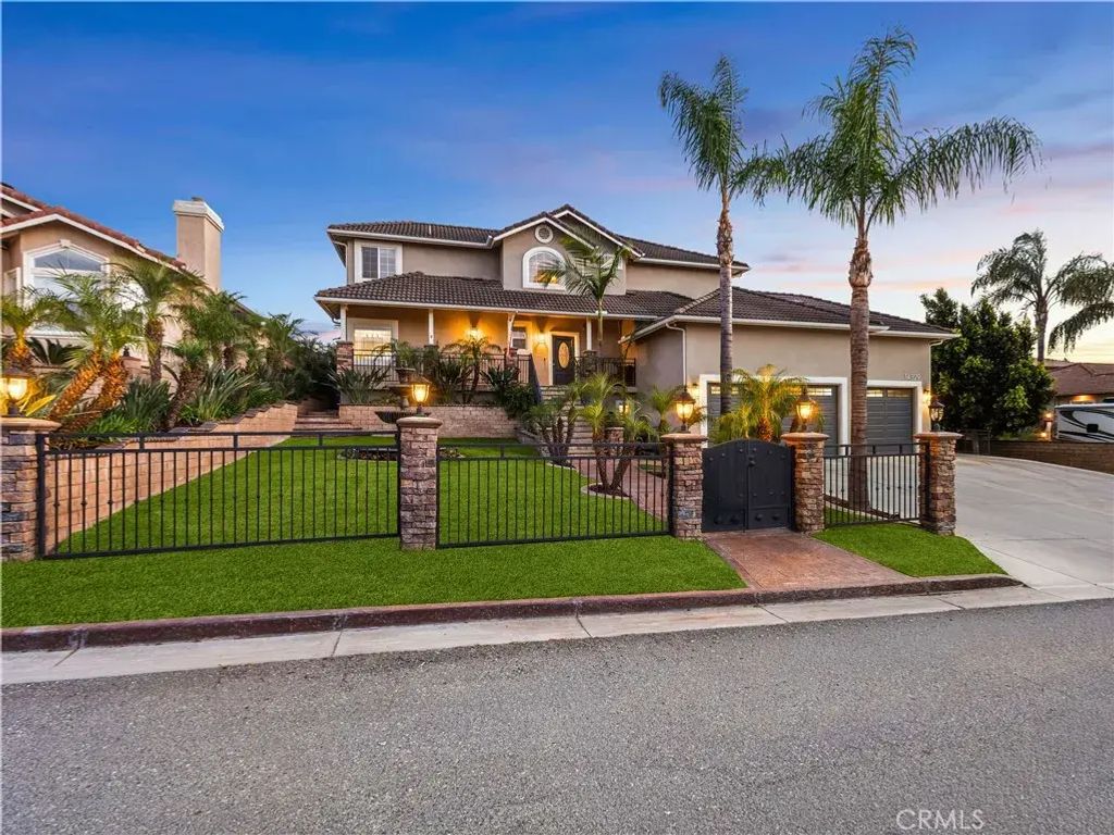 14329 Dove Canyon, Riverside