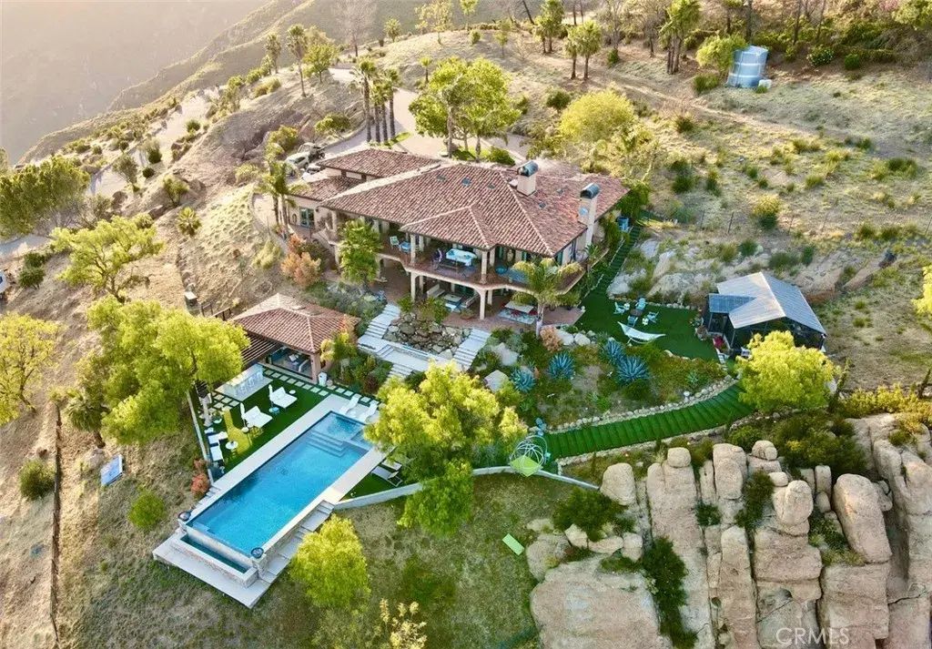 22331 Swenson Drive, Topanga