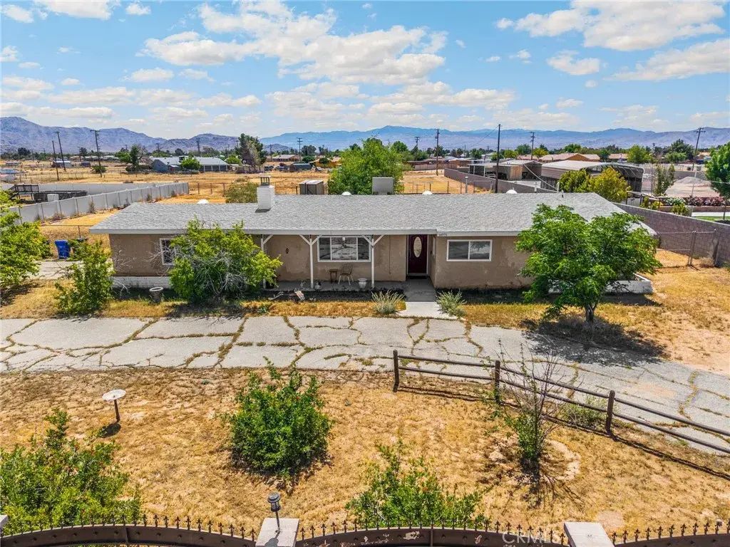 14975 Gayhead, Apple Valley