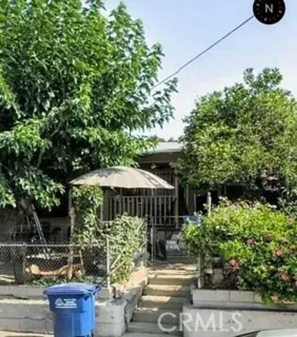 3319 Blanchard, Los Angeles