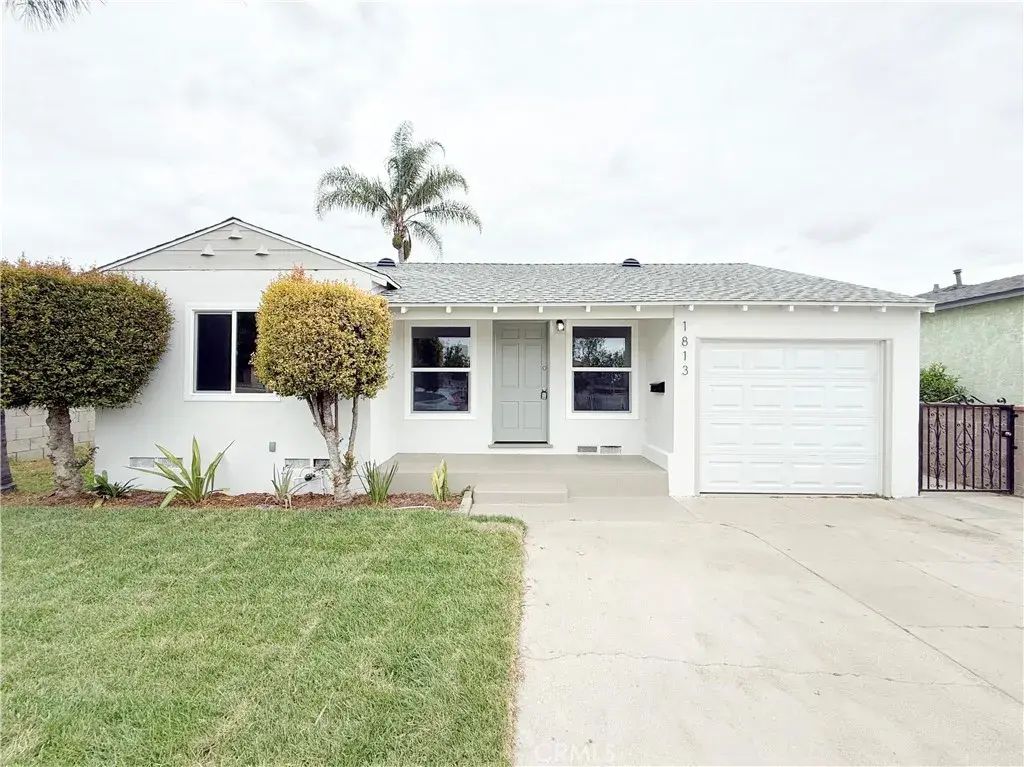 1813 E San Vincente Street, Compton
