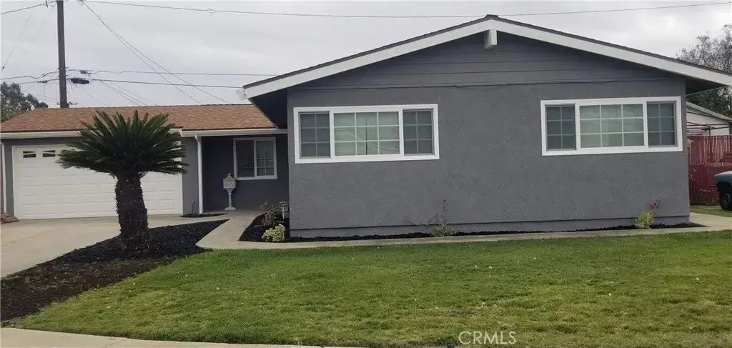 6982 San Julian, Buena Park