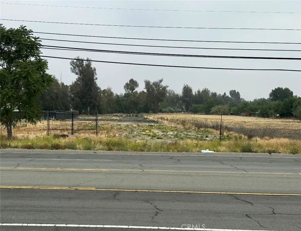 24657 State Highway 74, Perris