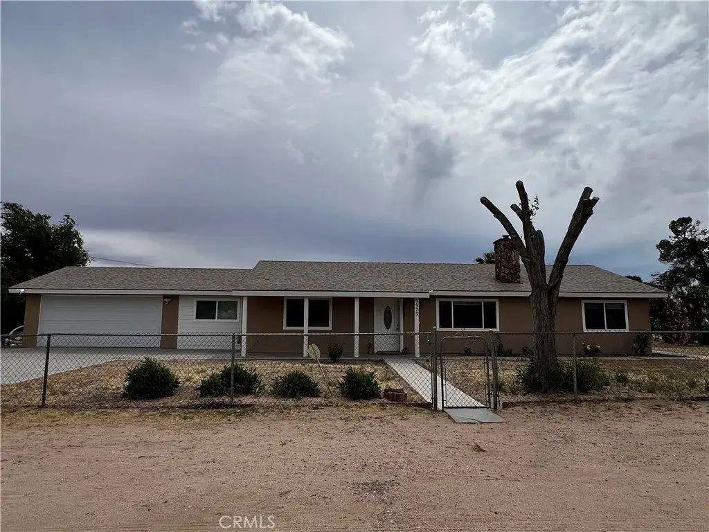 9979 5th Avenue, Hesperia