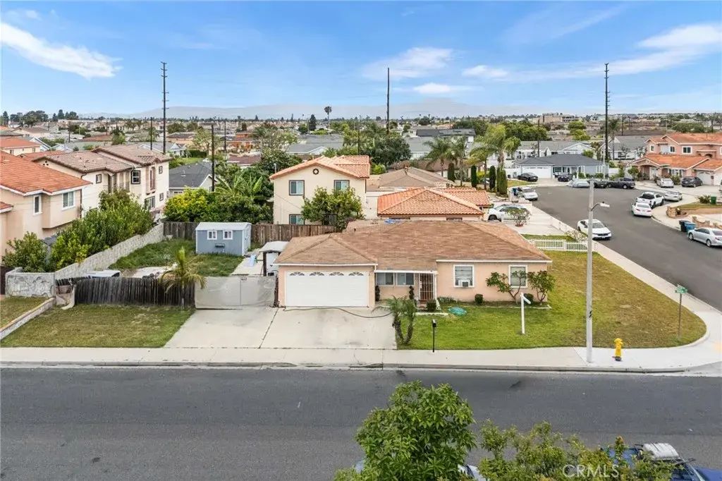 14792 Riata, Midway City