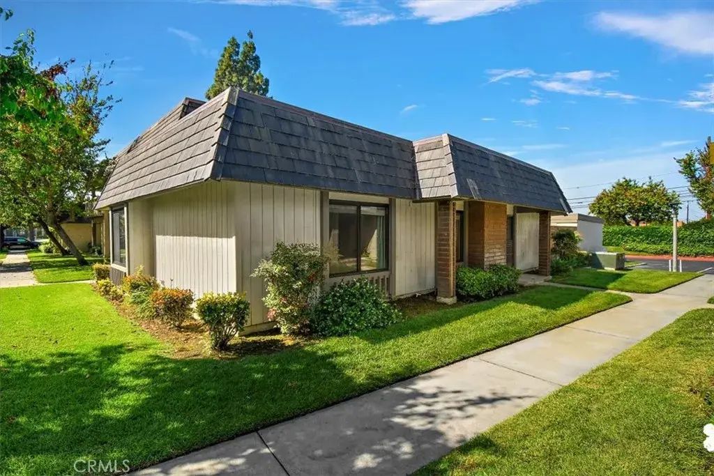 16032 Timberhill, Cerritos