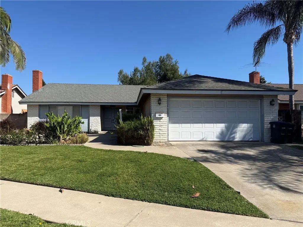 14272 Shadybrook, Tustin