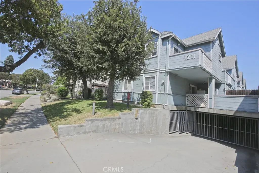 1211 Huntington Drive H, South Pasadena